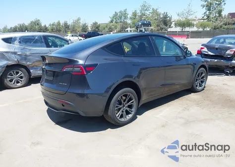 2024 Tesla Model Y Long Range Dual Motor All-Wheel Drive from USA, damaged, VIN 7SAYGDEE3RF114196